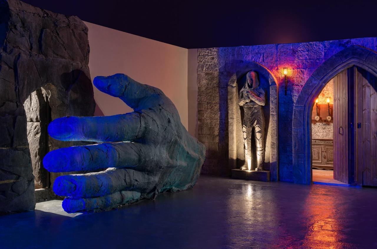 Helea Lifestyle Beach Resort Kallithéa المظهر الخارجي الصورة The Giant's Hand
