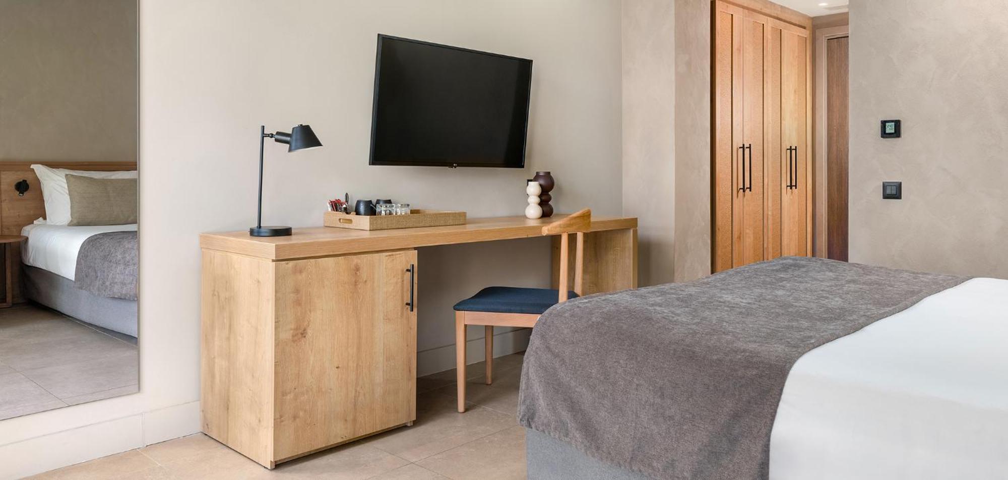 Helea Lifestyle Beach Resort Kallithéa المظهر الخارجي الصورة A room at the hotel