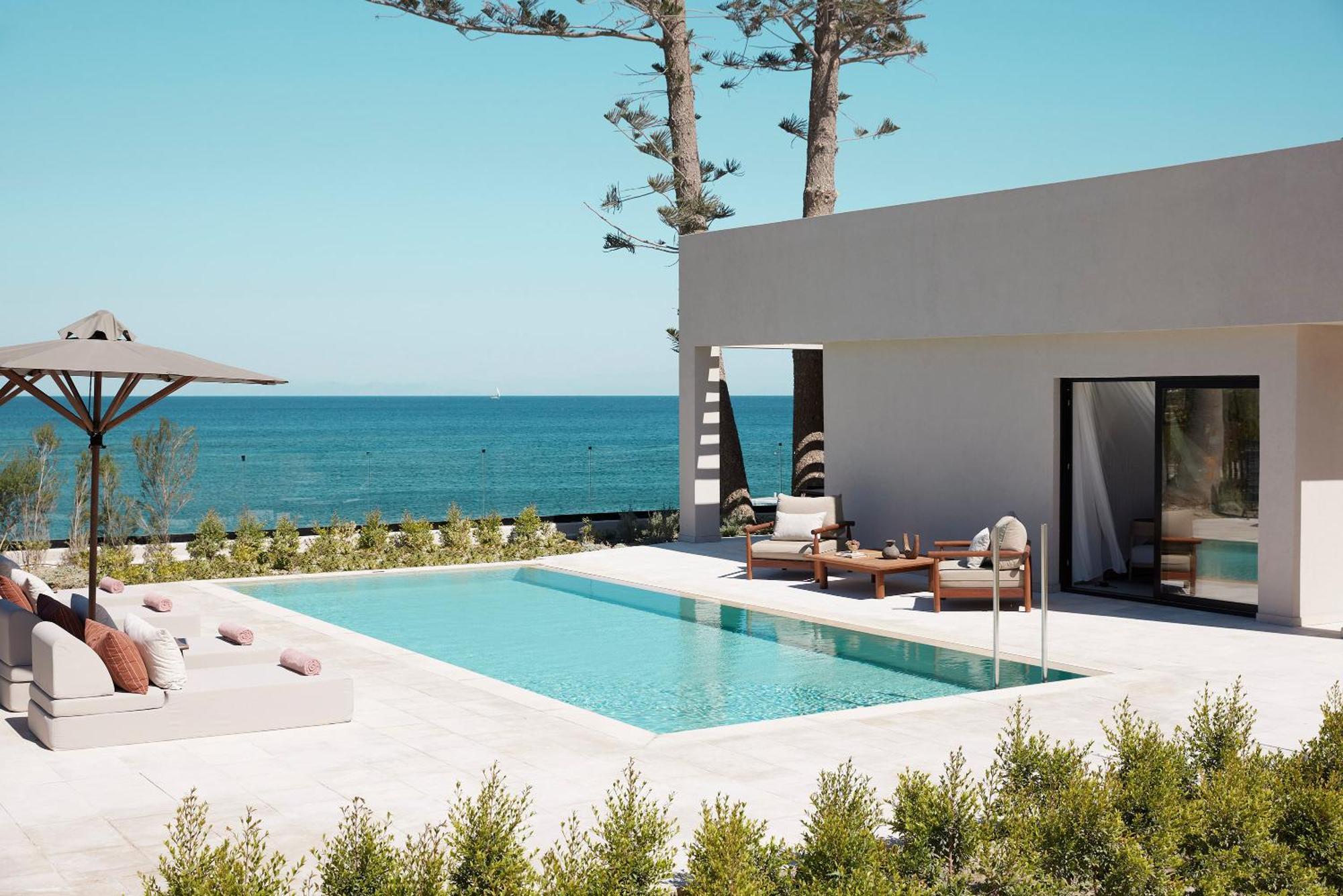 Helea Lifestyle Beach Resort Kallithéa الغرفة الصورة The Westin Resort & Villas, Naoussa, Paros